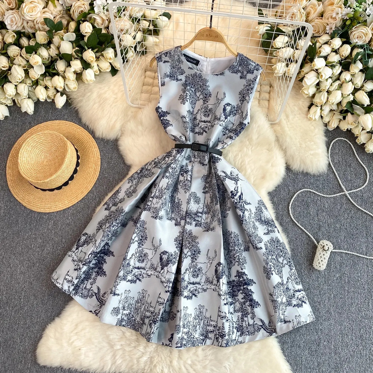 2024 Fashion temperament round collar sleeveless printed sundress big swing dress