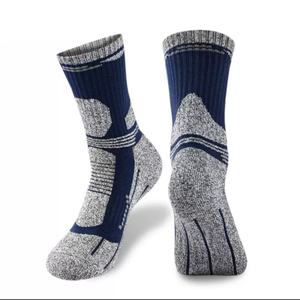 थोक कस्टम नमी जो थर्मल सांस लेने योग्य एंटी-बैक्टीरियल हाइकिंग मेरिनो ऊन मोजे - Product Image 3