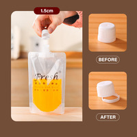 Pochette à bec verseur alimentaire réutilisable imprimée en blanc noir personnalisé pour jus de boisson Pochette debout d'emballage de liquide en plastique avec aspiration