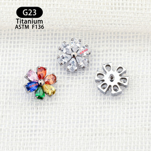 Boucles d'oreilles clous en titane G23 ASTM F136 avec incrustation de zircon, bijoux de piercing - Product Image 2