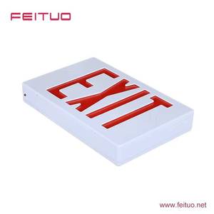 Luminaire de secours JEE2RWE à économie d'énergie avec indicateur directionnel, adapté aux couloirs de bureaux, aux espaces publics, etc. - Product Image 4
