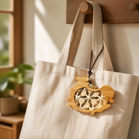 Breloque oiseau en bambou tressé à la main, pendentif porte-clés pour sac, cadeau de décoration naturelle pour la maison, vente en gros OEM, ornement oiseau en bois tressé
