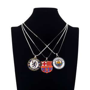 Collar con Colgante de Cadena de Hoja con Texto Alfanumérico de Doble Cara Pintado y Electrochapado, Logos de Barcelona, Liverpool, <span class=keywords><strong>Chelsea</strong></span>, <span class=keywords><strong>Juventus</strong></span> - Product Image 3