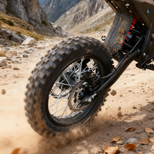 Moto électrique de course pour adultes 72V <span class=keywords><strong>2000W</strong></span> Batterie au lithium >80 km/h Conduite à distance Équilibre automatique Étanche Moto tout-terrain - Product Image 6