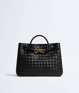 Bottega BV <b>Small</b> Andiamo Top handle bag in supple Intrecciato leather with signature knot detail and <b>sliding</b> cross-body Veneta - Product Image 2