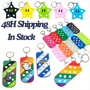 2D Dễ Thương Anime Mềm Silicone Móc Chìa Khóa Cá Nhân Bàn Phím Sao Thỏ Tùy Chỉnh Móc Khóa Trong Số Lượng Lớn Cho Khuyến Mãi - Product Image 1