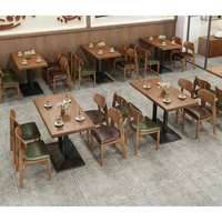 Ensemble complet de mobilier commercial moderne pour café et restaurant : table carrée et chaises en bois de frêne