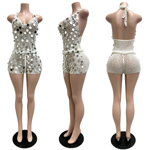 Ensemble 2 pièces court en maille crochetée à la main avec sequins, débardeur dos nu et short, tenue de plage pour femme, service de marque privée Sehe Fashion - Product Image 5