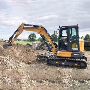 Nouvelle mini-excavatrice sur chenilles XE55E de 5-5,5 tonnes, pelle excavatrice de 5 tonnes de haute qualité avec moteur, pompe, engrenages et PLC au meilleur prix - Product Image 1