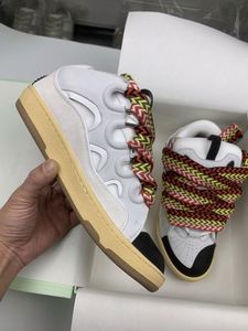 Sneakers de luxe en cuir véritable, sneakers plateforme de haute qualité avec lacets larges, chaussures décontractées tendance et à la mode - Product Image 2