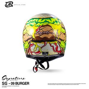 El casco integral retro JP Signature Motif SG 09 ofrece un estilo vintage con protección moderna para una seguridad superior en la carretera. - Product Image 3