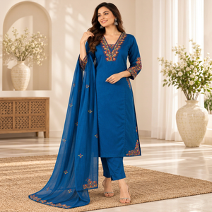 Ensemble de vêtements ethniques brodés pour femmes, trois pièces, bleu, kurta, pantalon, dupatta, tenue traditionnelle festive, fabricant en gros - Product Image 1
