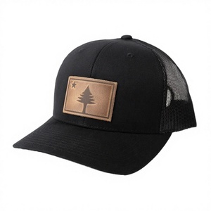 Casquette de baseball unisexe tendance style urbain Y2K en maille poly-coton respirante à 5 panneaux avec logo surdimensionné – Performance et streetwear - Product Image 3