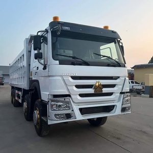 Camión Pesado Usado Sinotruck Howo 8x4 371HP 41-50 Toneladas 12 Ruedas LHD Diésel Euro 2 para Transporte Minero en África - Product Image 5
