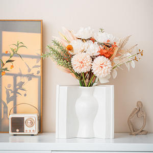 แจกันเซรามิกสีขาวเรียบง่ายข้ามพร<span class=keywords><strong>ม</strong></span>แดนสำหรับห้องนั่งเล่นการจัดดอกไม้และการสร้างสรรค์ - Product Image 3