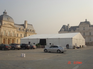 Tentes personnalisées pour 200, 300 ou 500 personnes pour événements, mariages, fêtes ou salons professionnels, chapiteau blanc avec <span class=keywords><strong>structure</strong></span> en aluminium robuste - Product Image 5