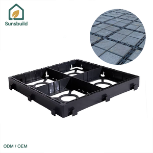 Système de stabilisation du sol en grille de pavage en plastique noir Sunsbuild pour allées en gravier, routes et aménagement paysager extérieur - Product Image 1