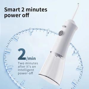 Hydropulseur dentaire portable rechargeable étanche noir 300 ml avec 3 modes de nettoyage et jet blanchissant pour les dents - Product Image 3