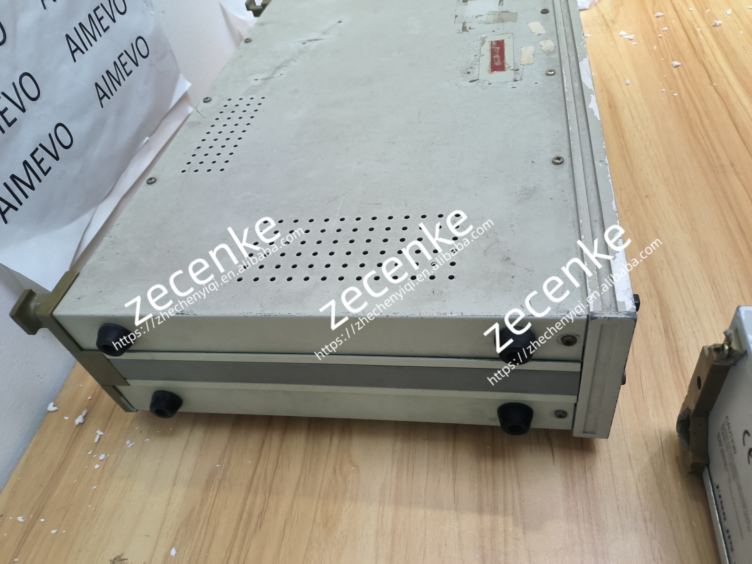 CREDX/ JUNG JIN SG-1501 STEREO/FM-AM Signal Generator in Good
