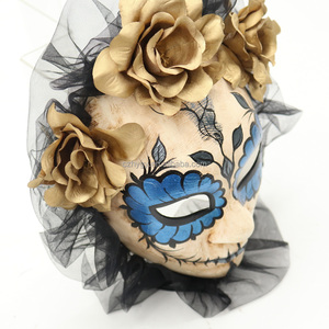 Máscara de estilo del Día de los muertos con decoración floral y <span class=keywords><strong>tul</strong></span> negro para fiestas de cosplay de Halloween y accesorios de disfraces para eventos temáticos - Product Image 3