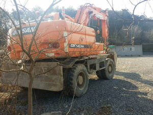 Excavatrice sur pneus d'occasion d'origine Doosan DHX140W-7 - Product Image 3