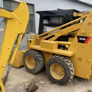 Chargeuse compacte d'occasion de 3,6 tonnes, Caterpillar, Caractéristiques uniques, Expédition rapide, Conforme EPA, Haute qualité - Product Image 1