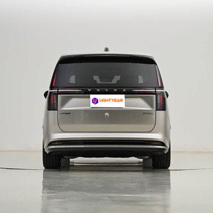 Volvo EM90 Ultra 2027, MPV Eléctrico de Lujo, 6 Plazas, Volante a la Izquierda, para Negocios y Familia - Product Image 3