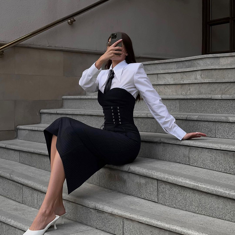 AMERICAN SLEEVE BUSTIER ふと STRAIGHT SKIRT 