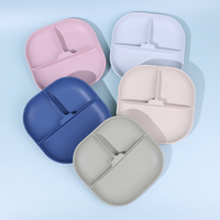 Nouvelle idée de produit 2024 plaque de séparation en silicone pour l'alimentation du bébé plaques carrées en silicone antidérapantes sans bpa avec 3 compartiments