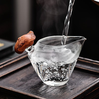 Tasse à thé en verre avec poignée en bois épaisse, résistante à la chaleur, design minimaliste chinois, 220 ml, pour service public – Le contentement est toujours une source de joie