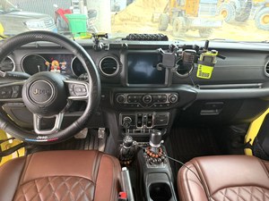 <span class=keywords><strong>Jeep</strong></span> <span class=keywords><strong>Wrangler</strong></span> 4xe Sahara 2.0T Automatique Hybride Rechargeable Tout-Terrain d'Occasion 2021 à Vendre - Product Image 6