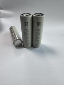 بطارية موليسيل الأصلية P50b سعة 5000 مللي أمبير، موديل INR21700-P50B، 3.6 فولت، 50 أمبير، 12C، تفريغ عالي، مقاومة داخية منخفضة، بطارية ليثيوم أيون قابلة لإعادة الشحن 21700 طراز P50B - Product Image 2