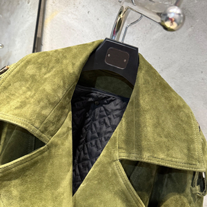 Cappotto <span class=keywords><strong>in</strong></span> <span class=keywords><strong>Pelle</strong></span> Scamosciata Verde Autunnale, <span class=keywords><strong>Giacca</strong></span> <span class=keywords><strong>in</strong></span> Vera <span class=keywords><strong>Pelle</strong></span> di Pecora, Giacche <span class=keywords><strong>Oversize</strong></span> <span class=keywords><strong>in</strong></span> <span class=keywords><strong>Pelle</strong></span> Scamosciata per <span class=keywords><strong>Donna</strong></span> - Product Image 5