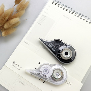 Cinta de corrección de <span class=keywords><strong>estilo</strong></span> Mujis Simple, color blanco y negro, corrección no tóxica de alta calidad para estudiantes - Product Image 3