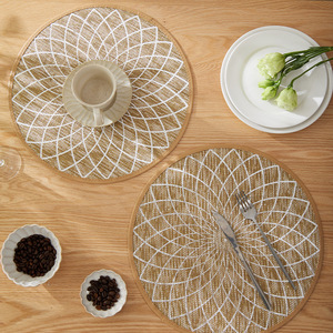 Salvamanteles Redondo de Yute Tejido Estilo Japonés, Decorativo Natural con Borde de Cuero, Diseño Moderno Minimalista - Product Image 3