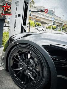 Jantes en alliage forgé de qualité course DW pour les passionnés de journées sur circuit recherchant des performances maximales - Product Image 2