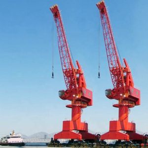 في آسيا ، رافعة Luffing على مستوى المرفأ 5t ، معدات ميناء الدوران ذات كفاءة البوابة - Product Image 3