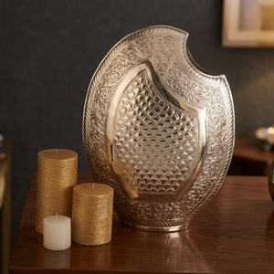 Vase de table en laiton fait main moderne pour mariage - Product Image 3