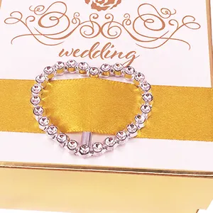 Customized Paper Folded Golden Wedding Favor Box Gift Packaging Art Paper mit Love Heart und Ribbon Winpsheng 3-5 Days Handmade