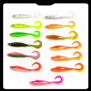 เหยื่อปลอมพีวีซีสองสี ขนาด 9.4 ซม. น้ำหนัก 4.1 กรัม ตา 3 มิติ หางโค้ง สำหรับตก<span class=keywords><strong>ปลา</strong></span>ทะเล - Product Image 2