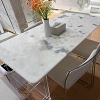 Grande dalle de marbre blanc de Namibie, pierre naturelle, blanc brillant avec veines grises, finition polie pour comptoir, meuble-lavabo et revêtement de sol