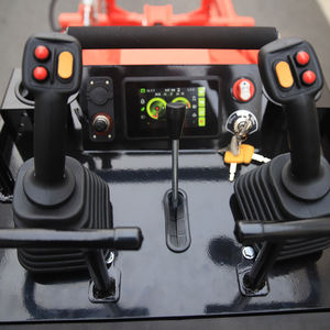 Minicargadora Compacta con Orugas y Motor Diésel Kubota EPA Euro 5, Accesorios Personalizables para Jardinería - Product Image 6