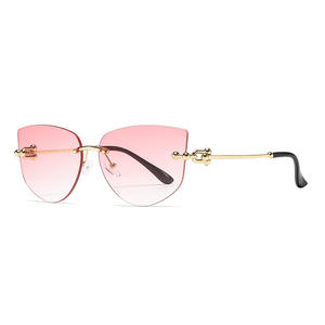 Nouvelles Lunettes de Soleil Cat-Eye Sans Monture Tendance UV400 en Métal pour Femme, Verres Dégradés Roses, Type 3, Référence 7708 - Product Image 1