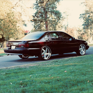 SY-09004 Juego de 2/3 Piezas de Rines Personalizados Forjados de 22, 24 y 26 Pulgadas para Ruedas Forgiatos 5x114.3 5x112 5x120 de Aleación para Autos de Pasajeros - Product Image 4