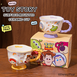 <span class=keywords><strong>Taza</strong></span> de Cerámica Reutilizable Apta para Lavavajillas de <span class=keywords><strong>Disney</strong></span> Toy Story con Asa y Relieve <span class=keywords><strong>3D</strong></span> en Relieve 2026 para Regalos Infantiles - Product Image 3