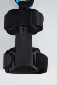 Supporto per Ginocchio Scontato con Stabilizzatori Laterali, Ortopedico Regolabile per Sollievo dal Dolore da Lesioni al Ginocchio - Product Image 5