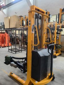 Carretilla Elevadora Hidráulica Eléctrica Manual con Rotación - Product Image 5