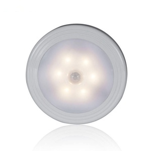 Mini Lámpara LED para Gabinete de 1W con Sensor de Movimiento, Funciona con Batería, Luz LED Debajo del Gabinete, Luz LED para Armario, Luz Nocturna con Sensor PIR - Product Image 4