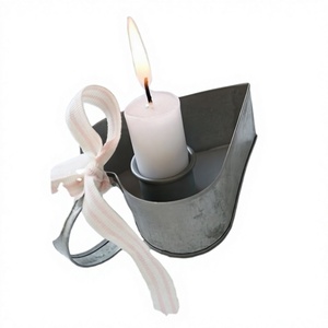 Candelabro galvanizado en forma de corazón para decoración del hogar y boda, candelabro con forma de t y soporte de pilar para decoración del hogar - Product Image 1