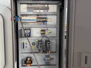 เครื่องกดเบรกไฮดรอลิก <span class=keywords><strong>CNC</strong></span> สำหรับแผ่นโลหะเครื่องดัดแบบเซอร์โวไฟฟ้าใช้<span class=keywords><strong>งาน</strong></span>ได้หลากหลายงานตามต้องการ - Product Image 6